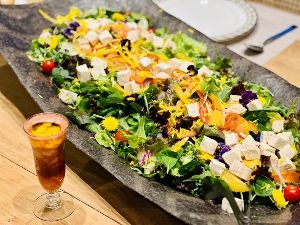 デトックスサラダ&クレンズフルーツドレッシング「Amazing Salads de Detox」