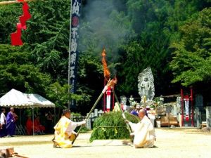 箸蔵寺　箸供養