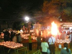 紀三井寺　灯篭供養