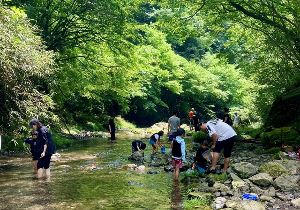 川遊びの学校 by 東京チェンソーズ