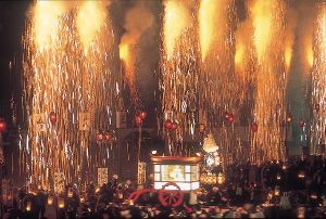 郊戸八幡宮秋季祭典奉納煙火