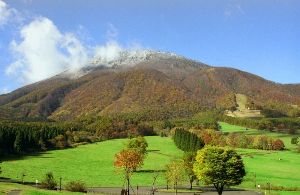 【紅葉・見ごろ】黒姫山