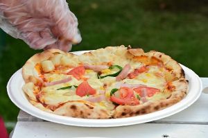 手づくりピザランチ＆キウイ収穫体験