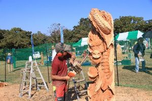 湧水町高原フェスタ・彫刻造形展