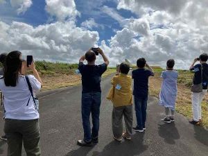 富士山静岡空港制限区域へ特別潜入！空港内施設見学と滑走路横の場周道路特別走行と降車して見学！