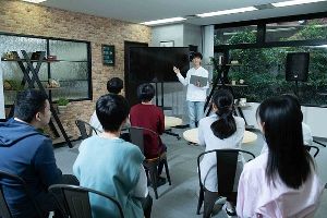 今日から始める生成AI講座