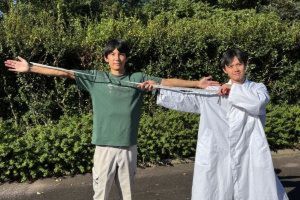 ギボレムまつり 特別ガイドを特等席で！腕なが～いヒトコンテスト