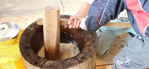 餅つき大会＆餅の振舞い