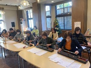 大正琴大好き！どんぐり音楽会（1月）