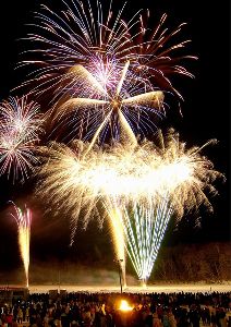 阿寒湖氷上フェスティバルICE・愛す・阿寒「冬華美」