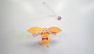 たのしい工作室「ゆらゆらぴょん太くん」