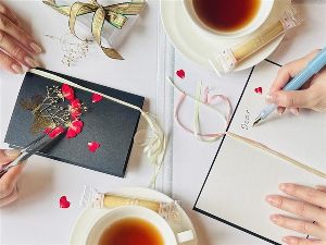 「サン・ジョルディの日」記念 文化体験型新メニュー